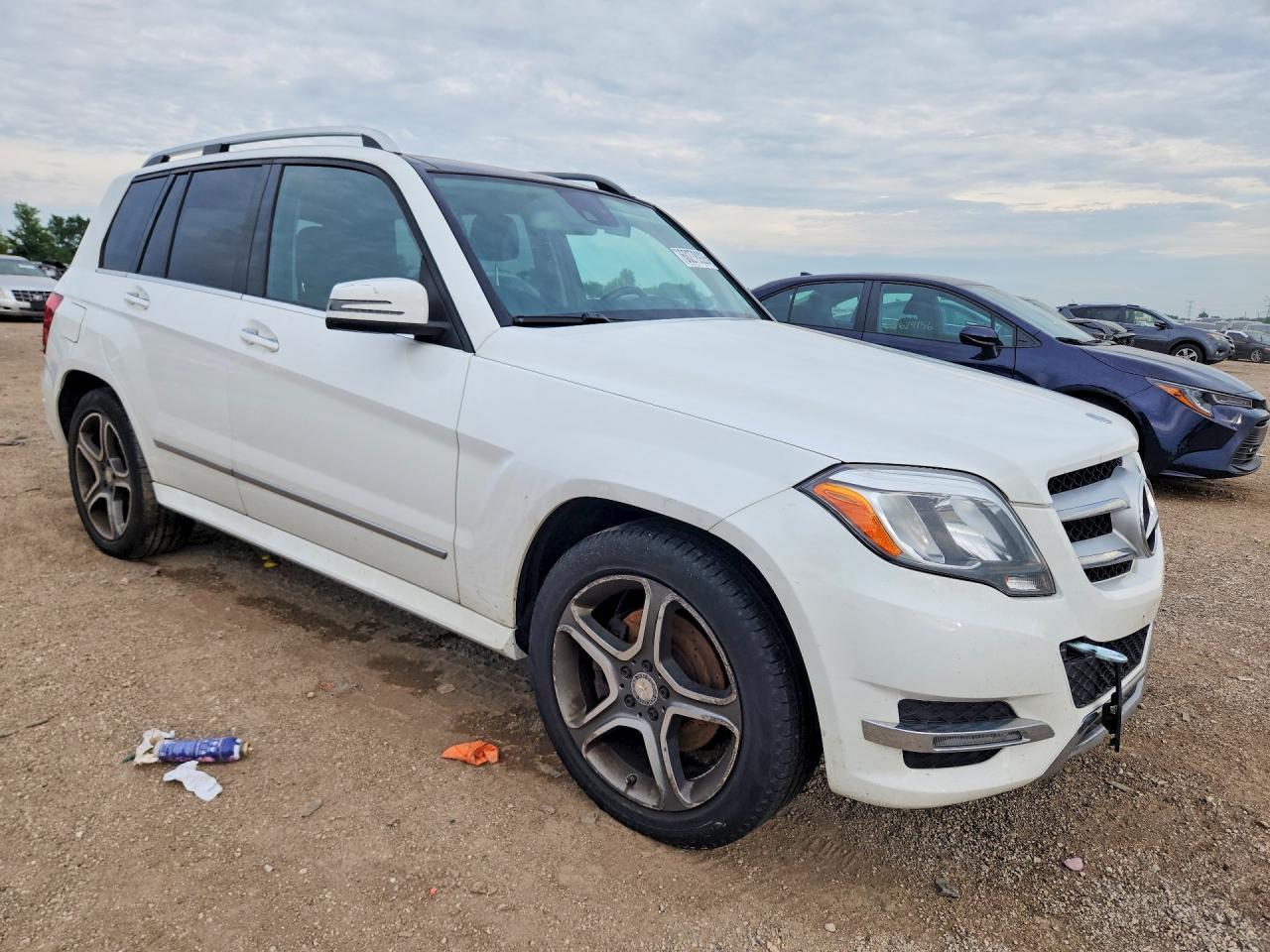 2015 Mercedes-Benz Glk 250 Bluetec - Image 4