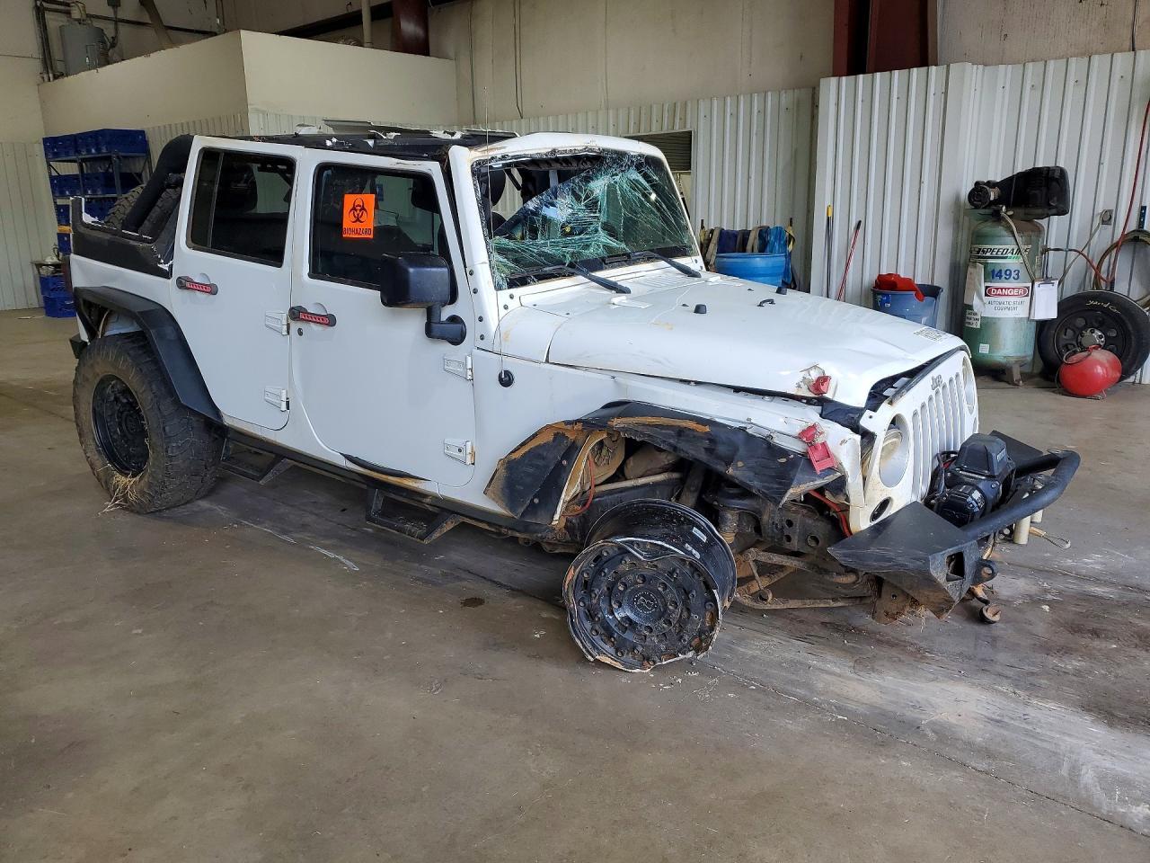 2017 Jeep Wrangler Unlimited Sport - Image 4