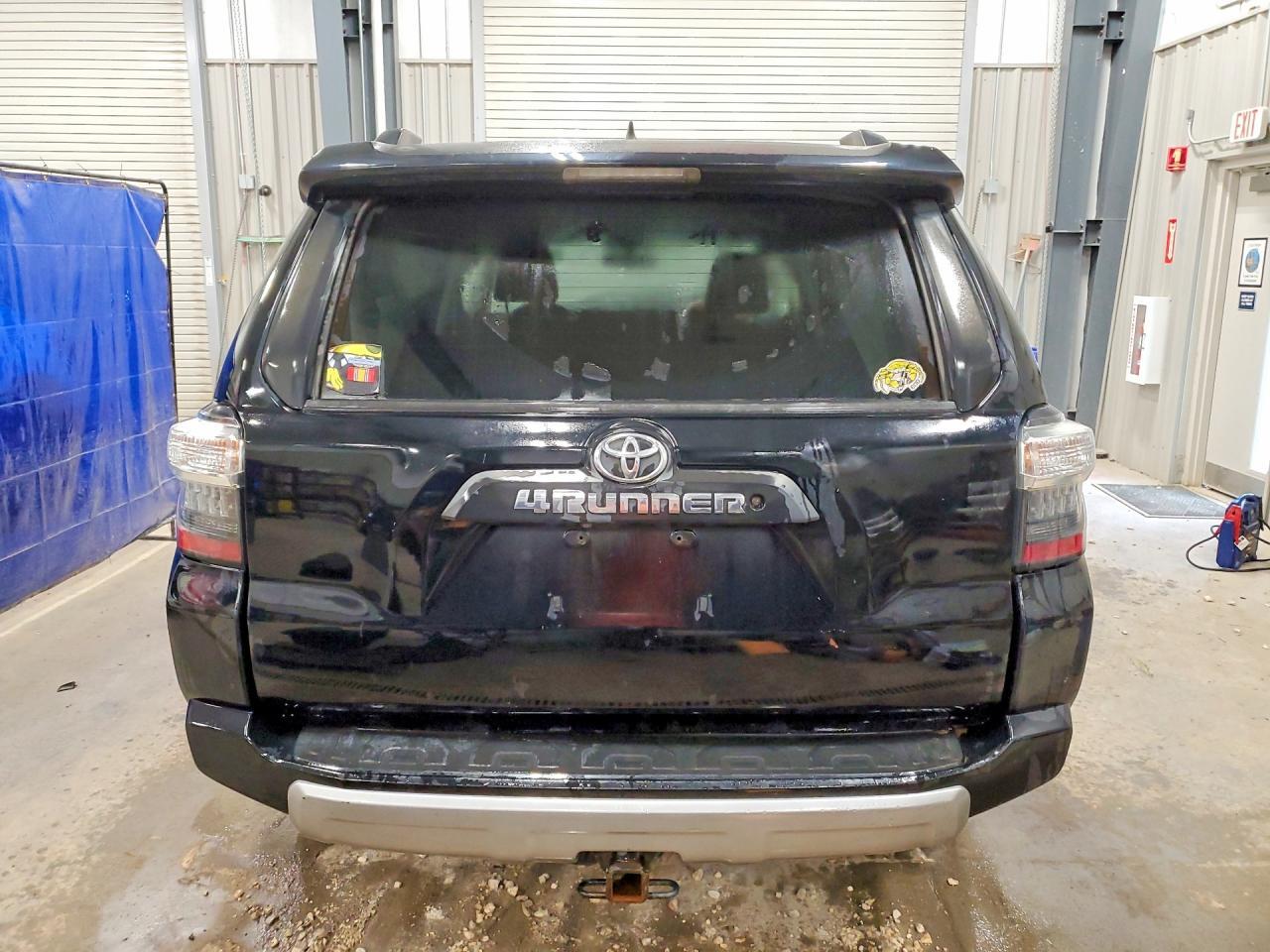 2015 Toyota 4Runner Trail - Image 6