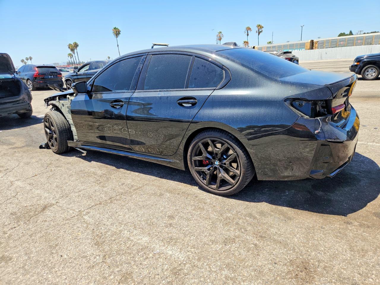 2025 BMW M340Xi - Фото 2