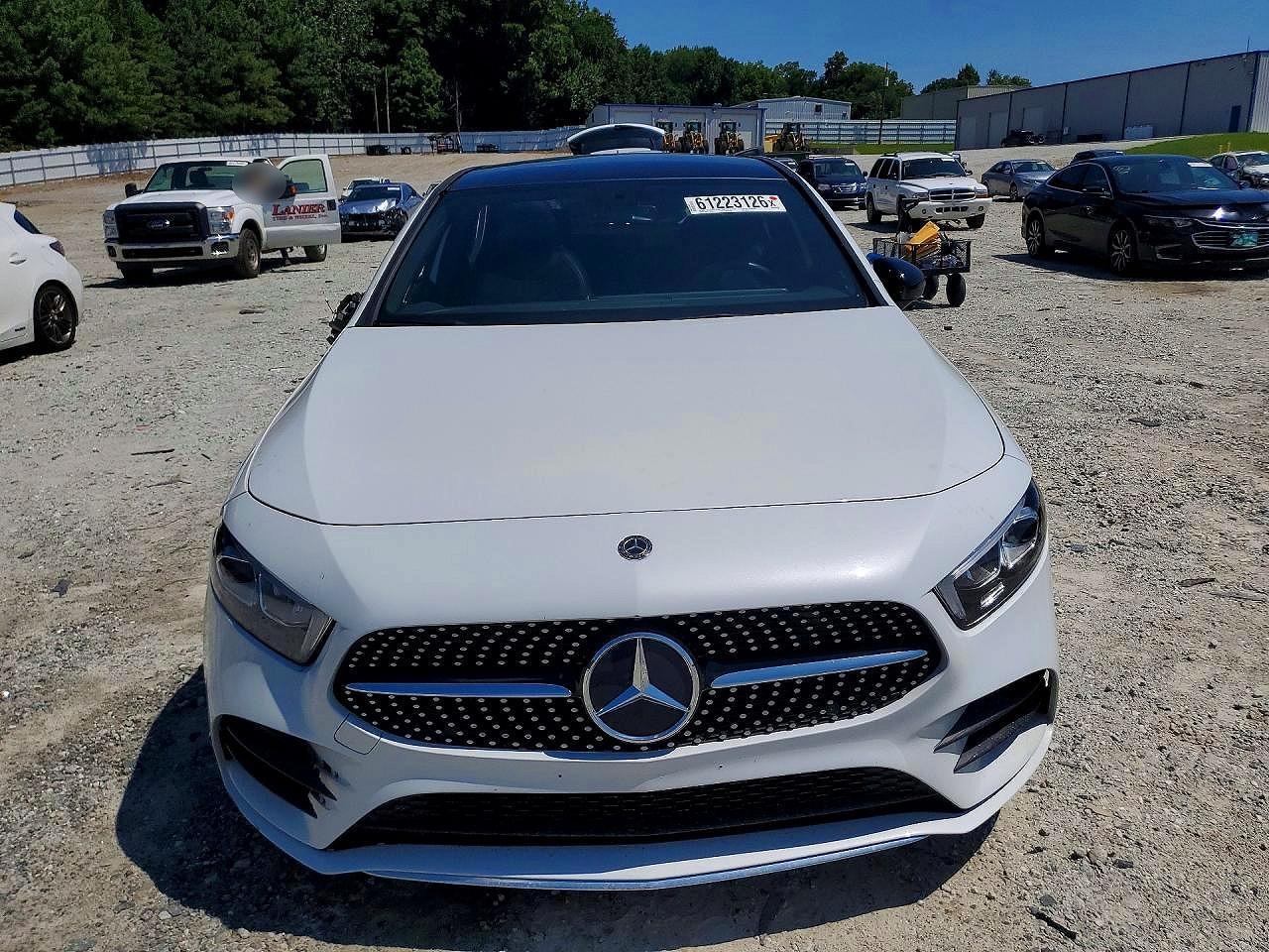 2020 Mercedes-Benz A 220 4Matic - Image 5