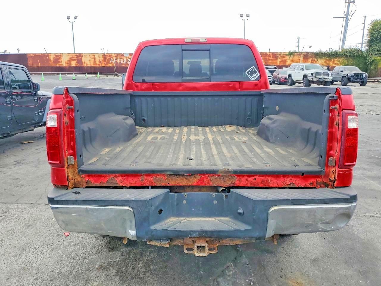 2013 Ford F350 Super Duty - Фото 6