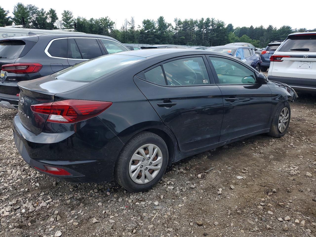 2019 Hyundai Elantra Se - Фото 3