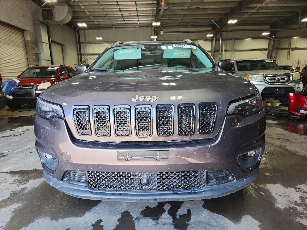 2020 Jeep Cherokee Latitude Plus - Image 5