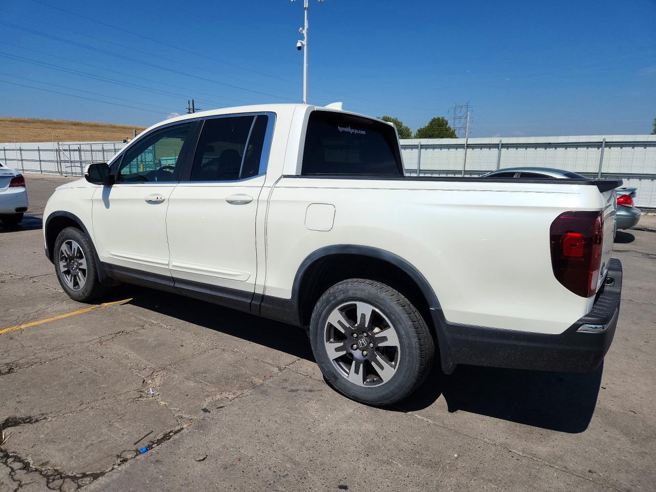 2017 Honda Ridgeline Rtl - Image 2