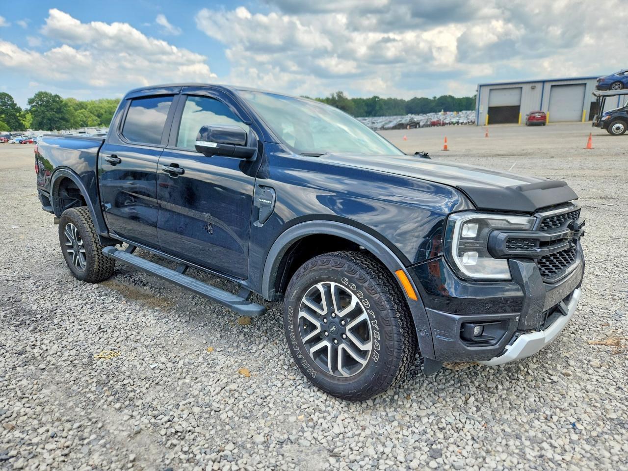 2024 Ford Ranger Lariat - Image 4