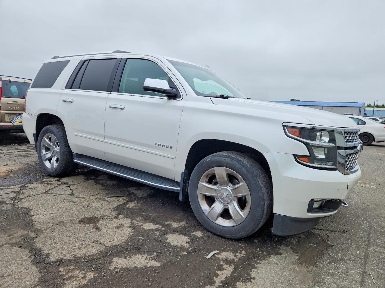 2017 Chevrolet Tahoe K1500 Premier - Image 4