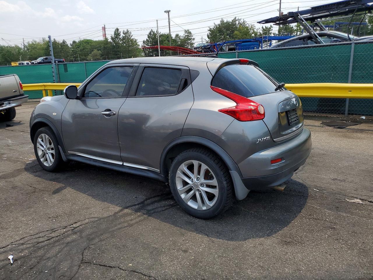 2011 Nissan Juke S - Image 2