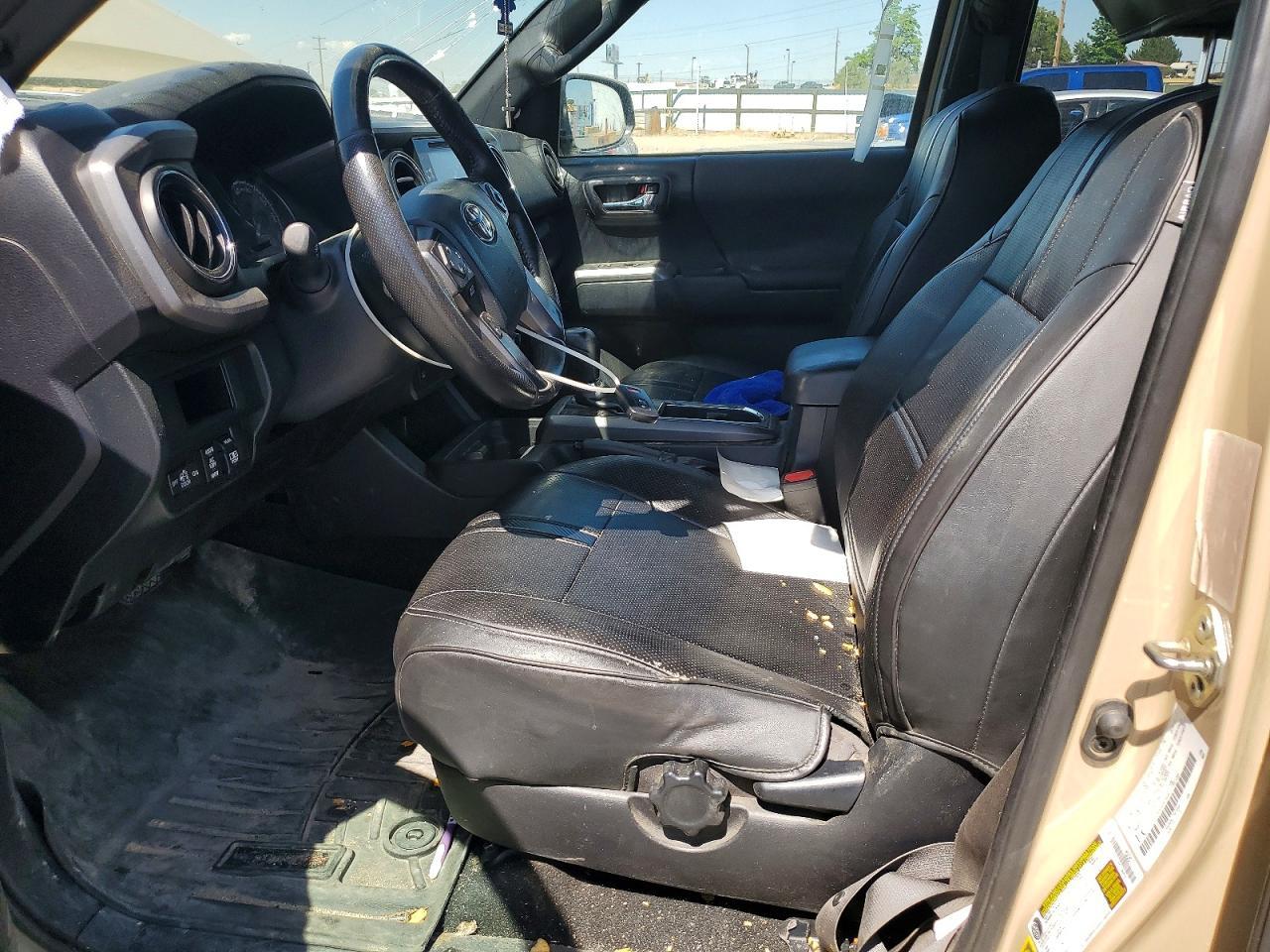 2017 Toyota Tacoma Sr V6 - Image 7