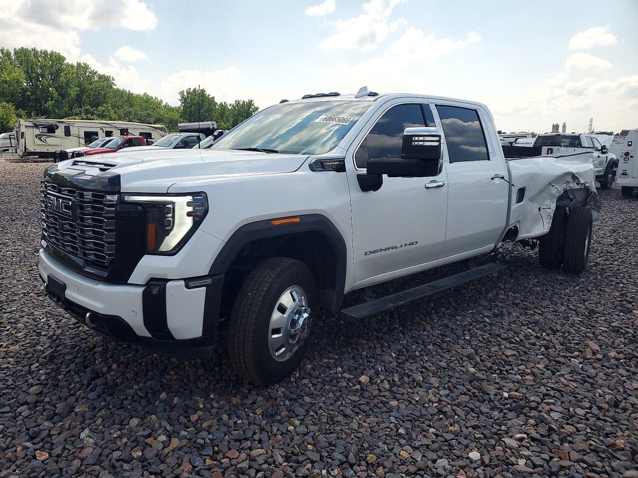 2025 GMC Sierra K3500 Denali Ultimate