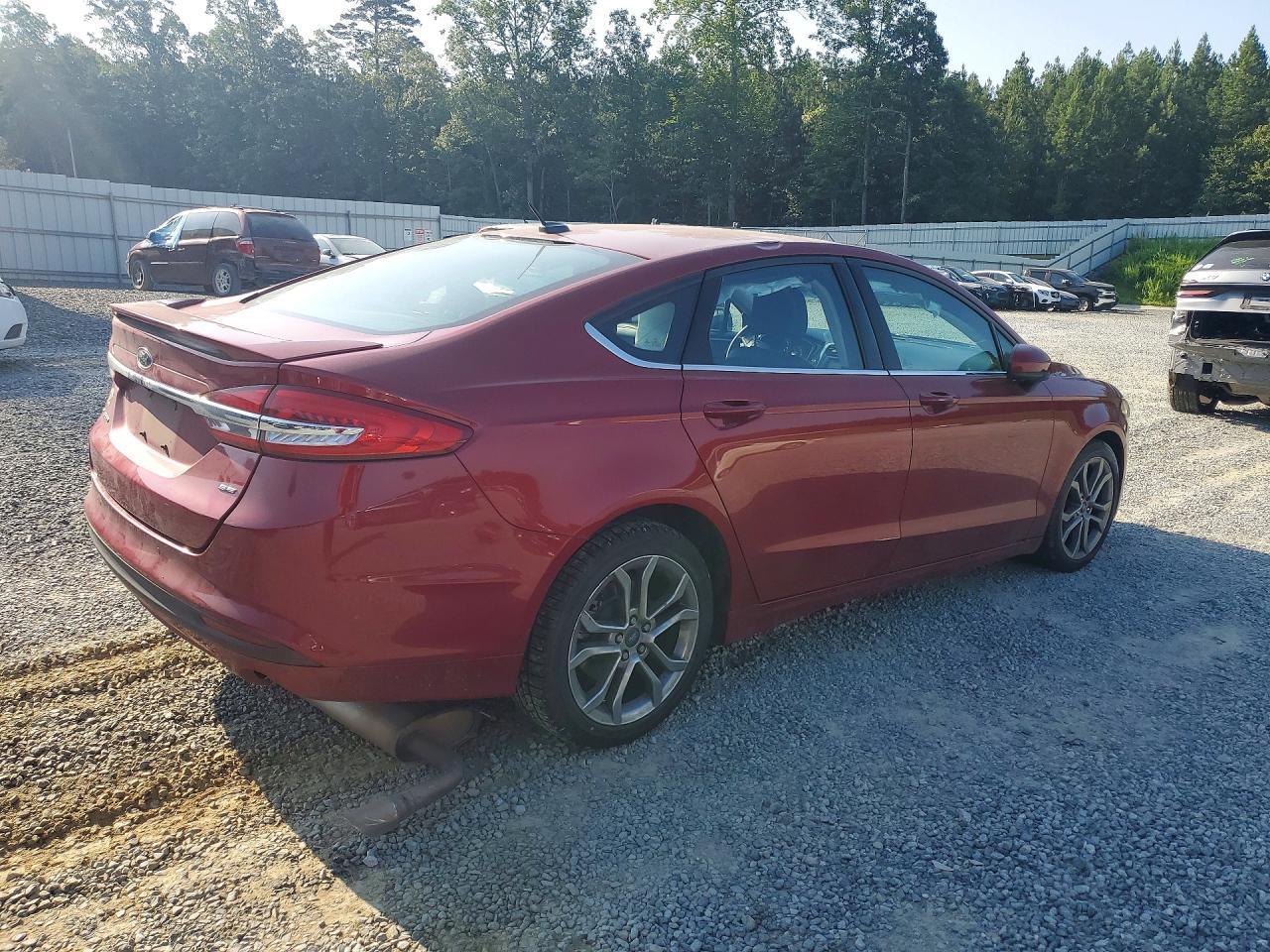 2017 Ford Fusion Se - Фото 3