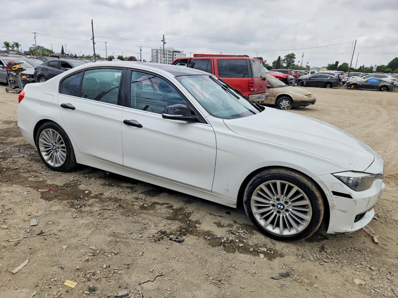 2012 BMW 328 I - Фото 4