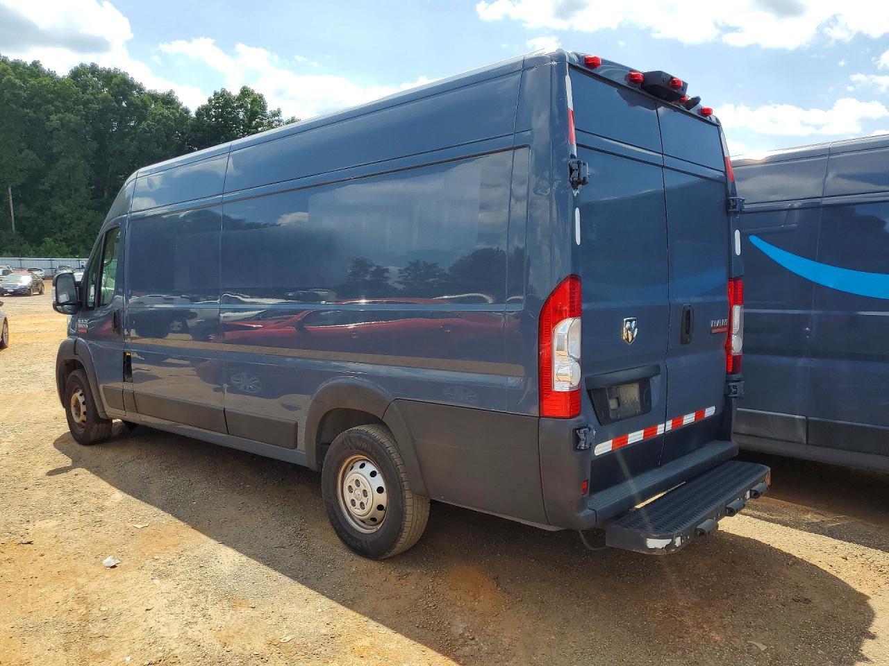 2021 Ram Promaster 3500 Delivery Van - Фото 2