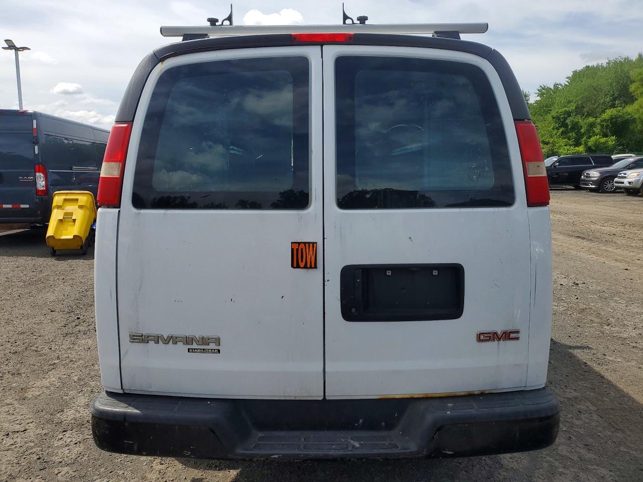2014 GMC Savana G2500 - Фото 6