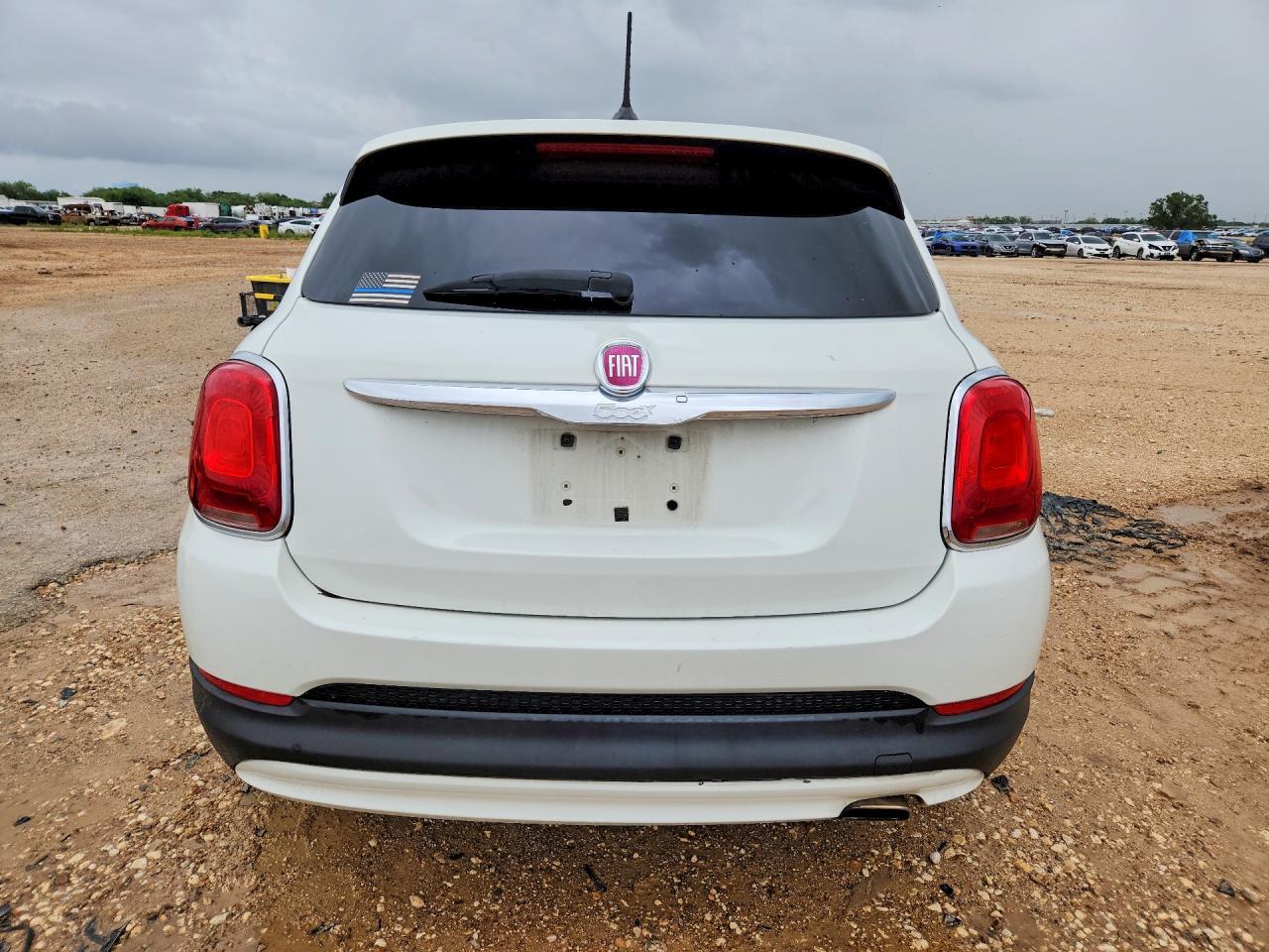 2016 Fiat 500X Easy - Image 6