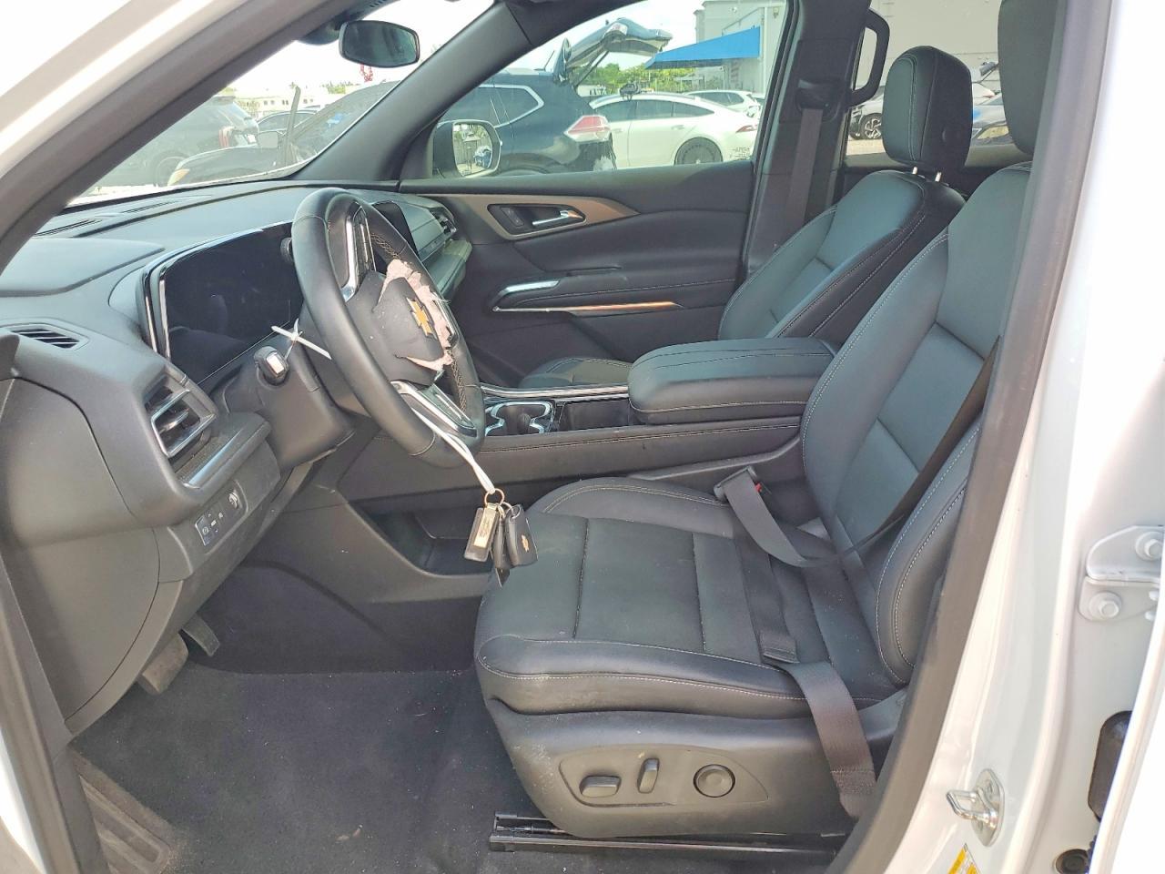 2025 Chevrolet Traverse Lt - Фото 7