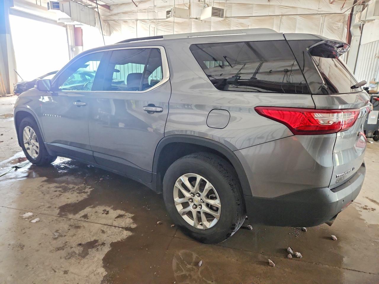 2018 Chevrolet Traverse Lt - Image 2