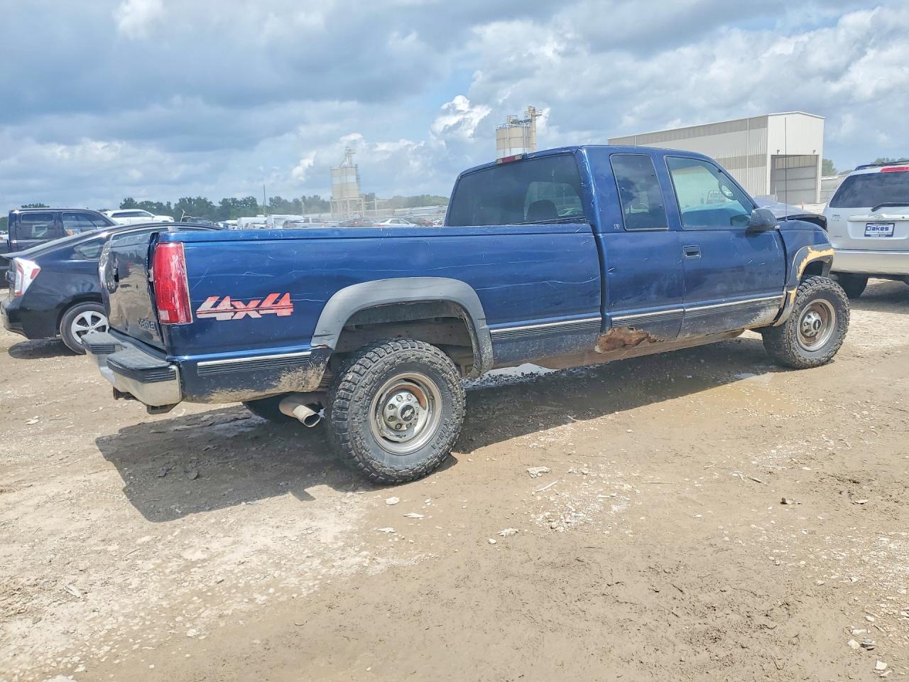 1998 Chevrolet Gmt-400 K2500 - Фото 3