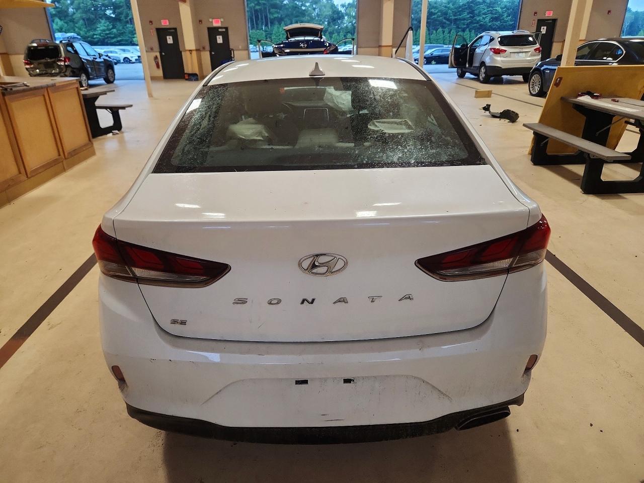 2019 Hyundai Sonata Se - Image 6