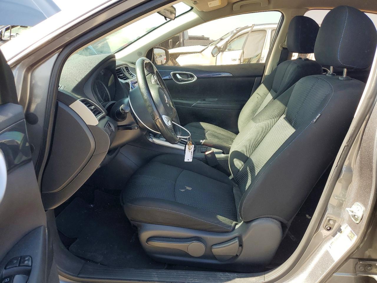 2019 Nissan Sentra Sr - Фото 7