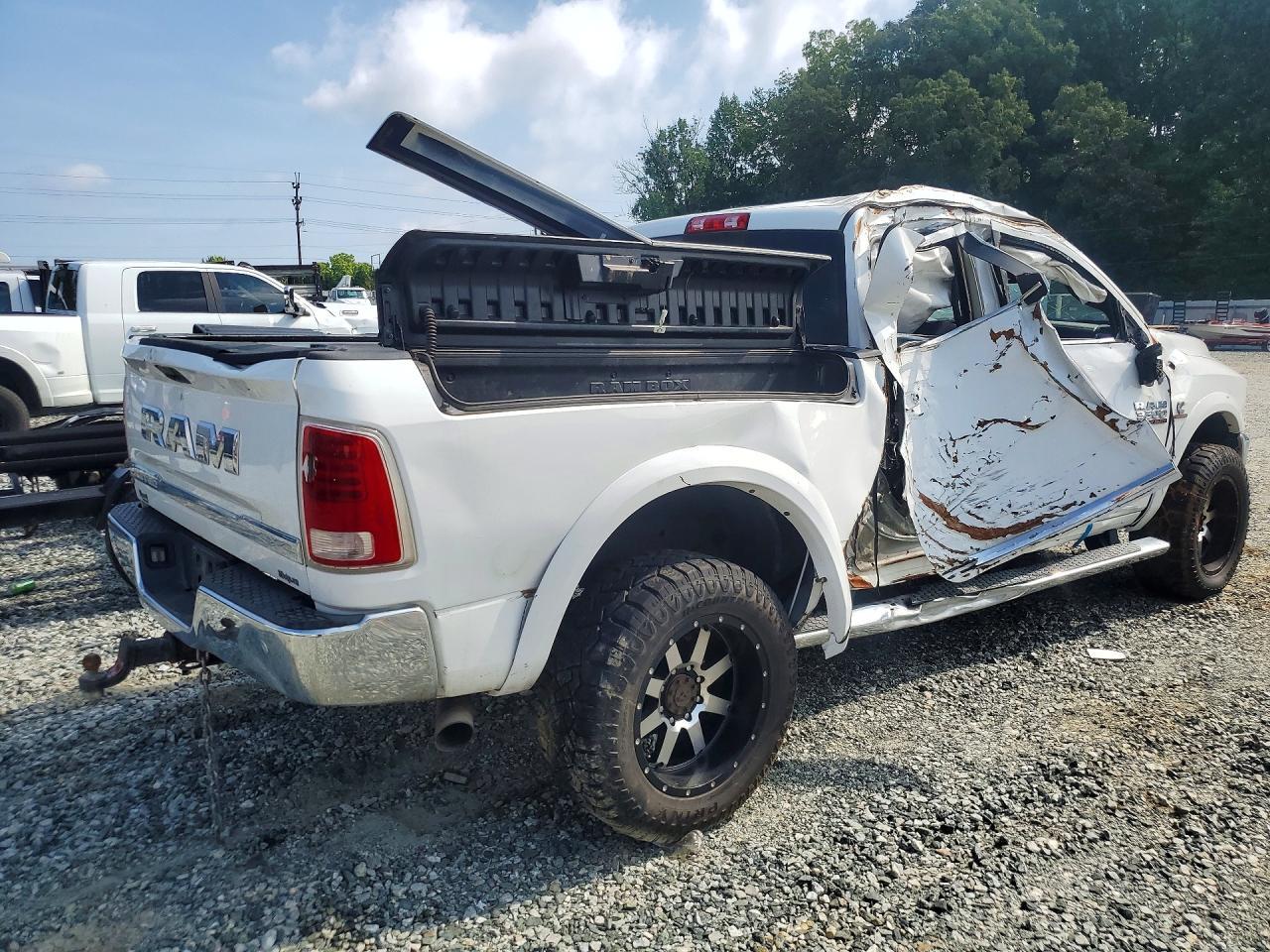 2017 Ram 3500 Longhorn - Image 3