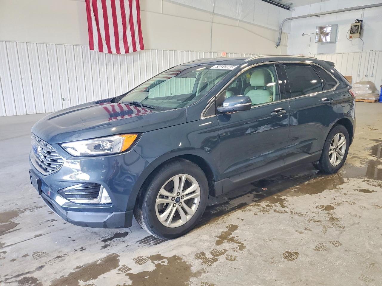 2019 Ford Edge Sel