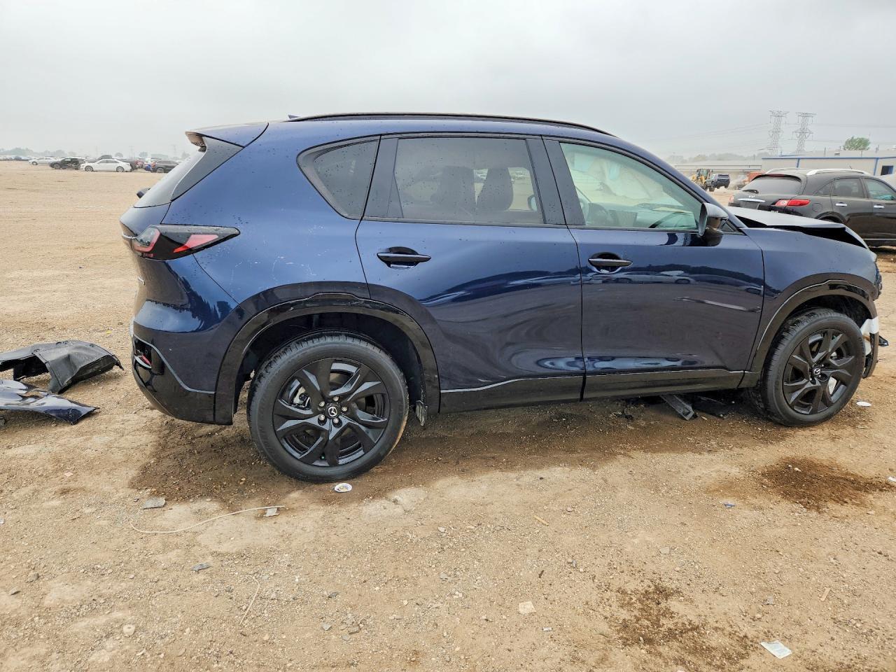 2026 Mazda Cx-5 Premium - Image 3