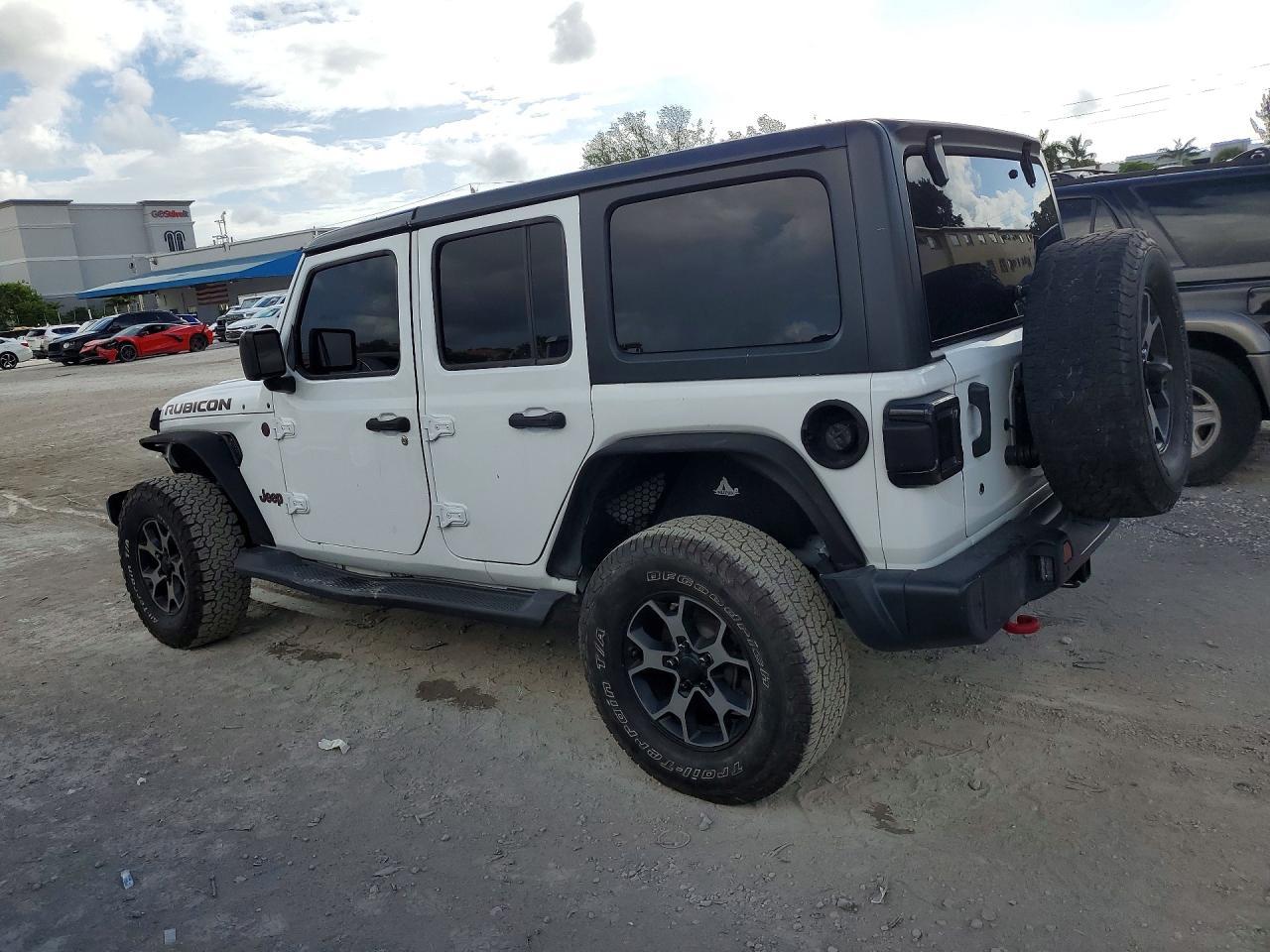 2019 Jeep Wrangler Unlimited Sahara - Фото 2