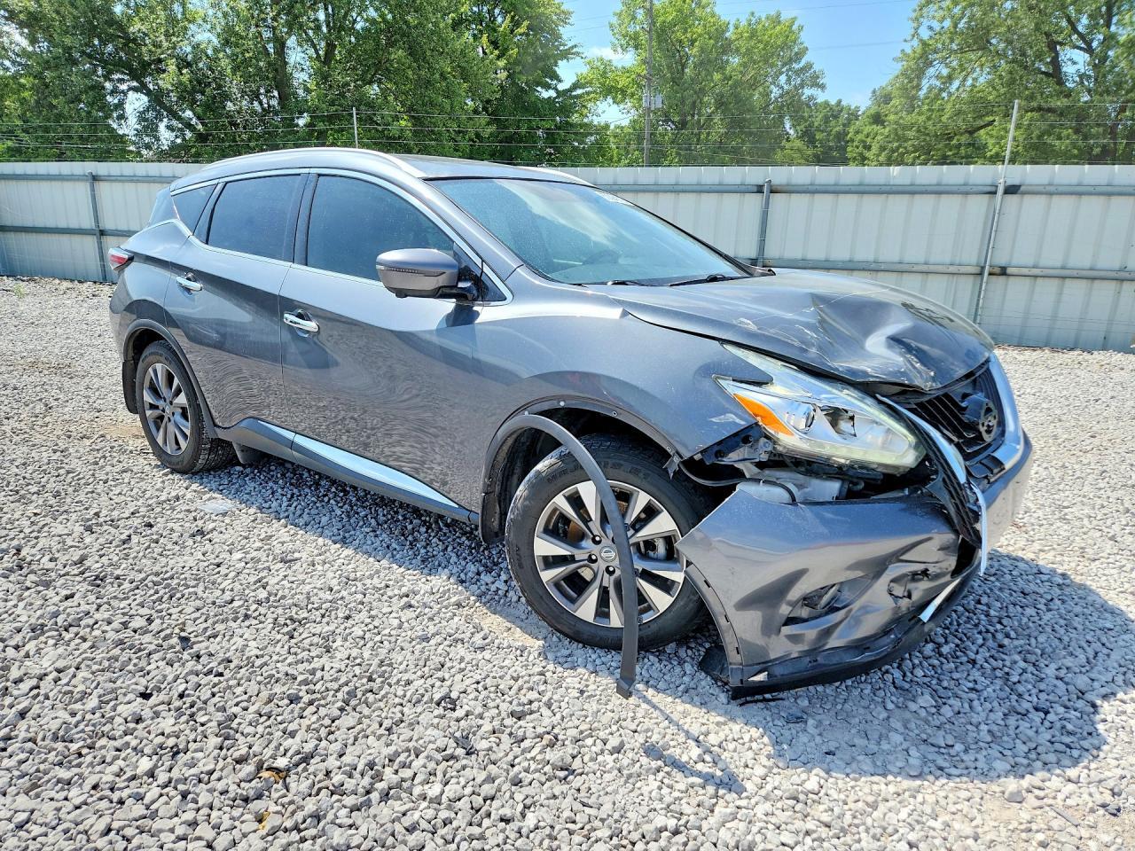 2017 Nissan Murano S - Image 4