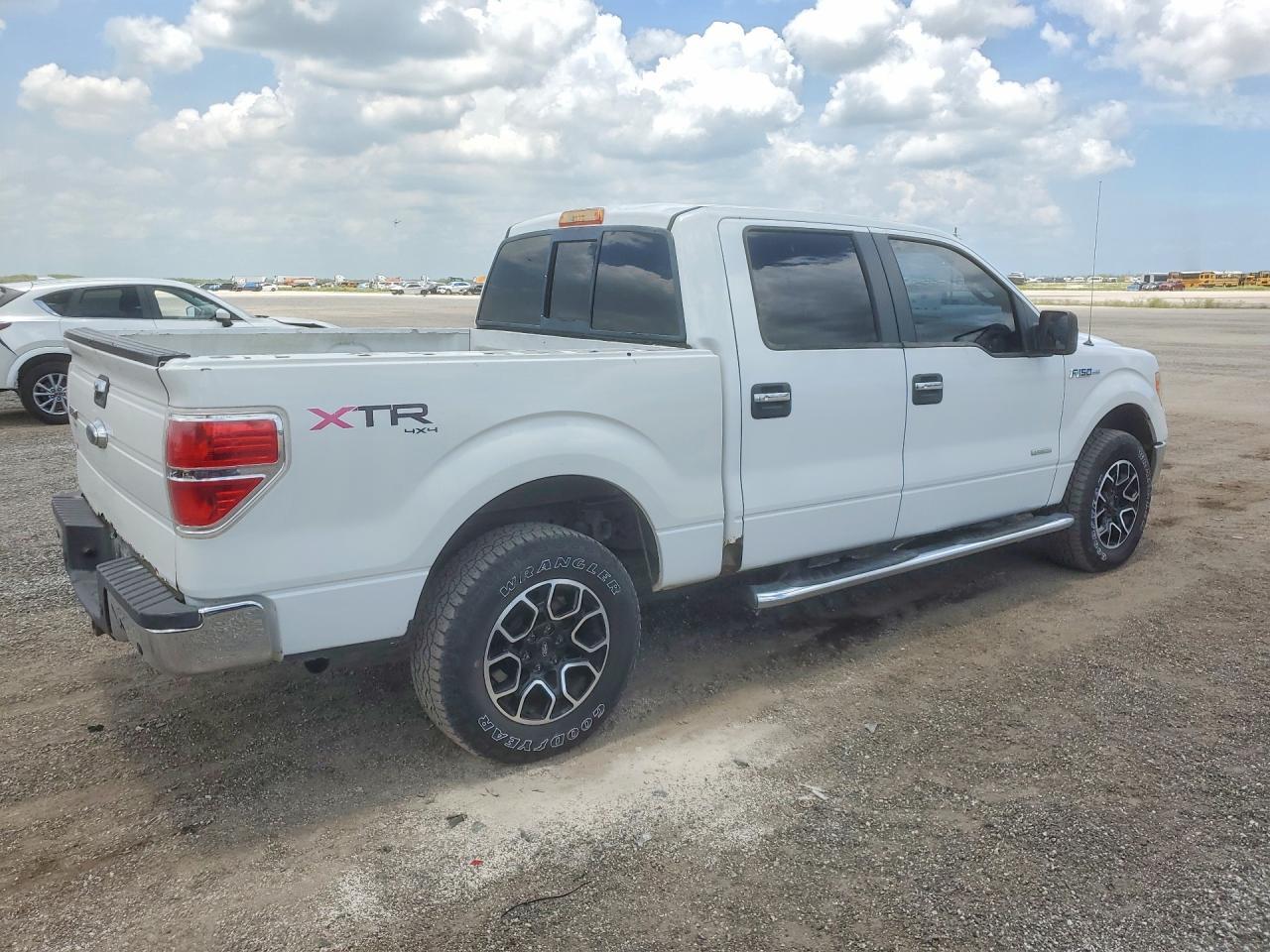 2011 Ford F150 Supercrew - Фото 3