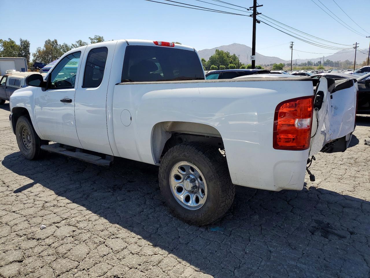 2013 Chevrolet Silverado K1500 Ls - Image 2