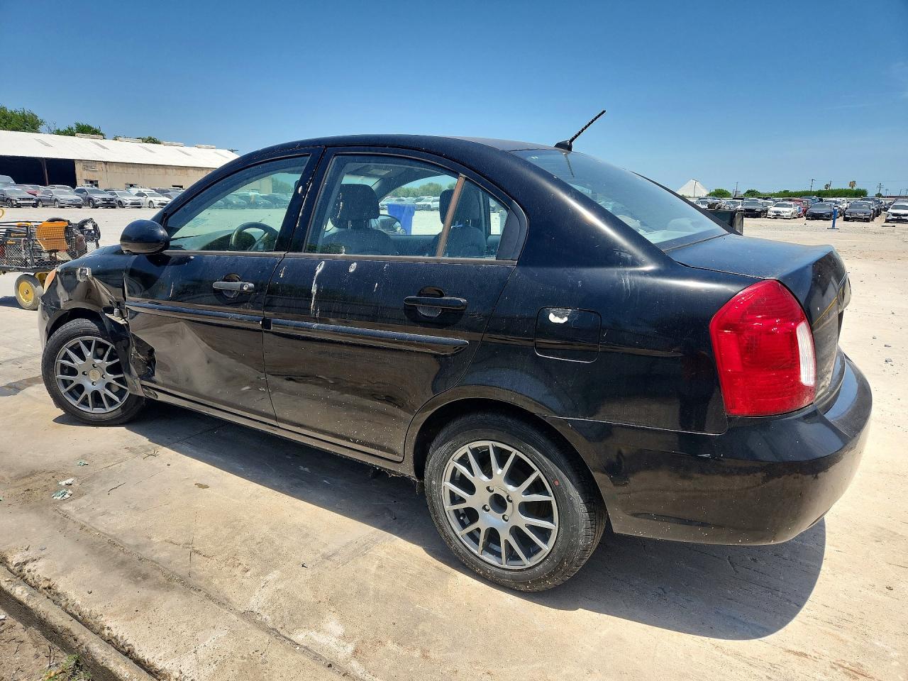 2007 Hyundai Accent Gls - Фото 2