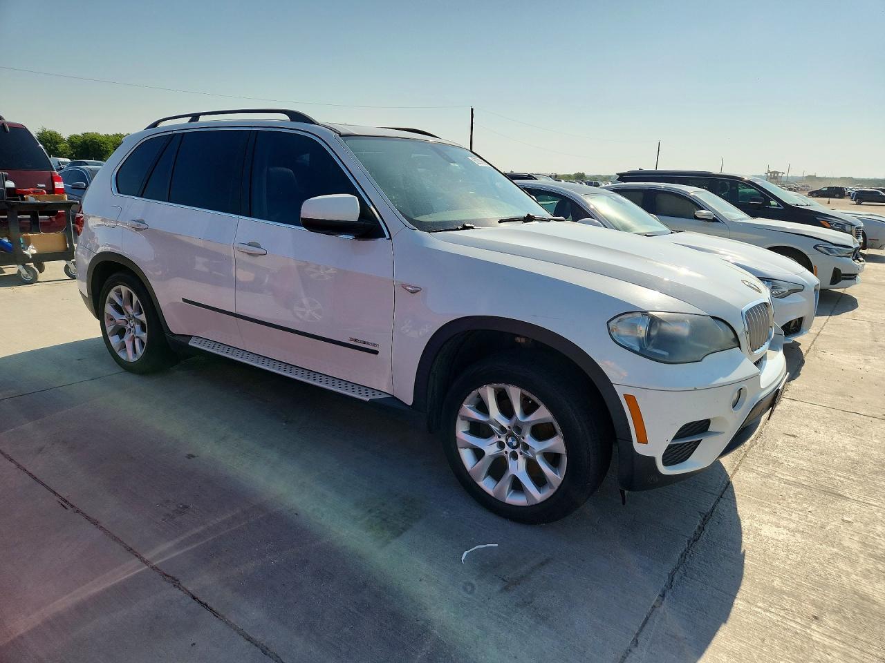 2013 BMW X5 xDrive35I - Image 4
