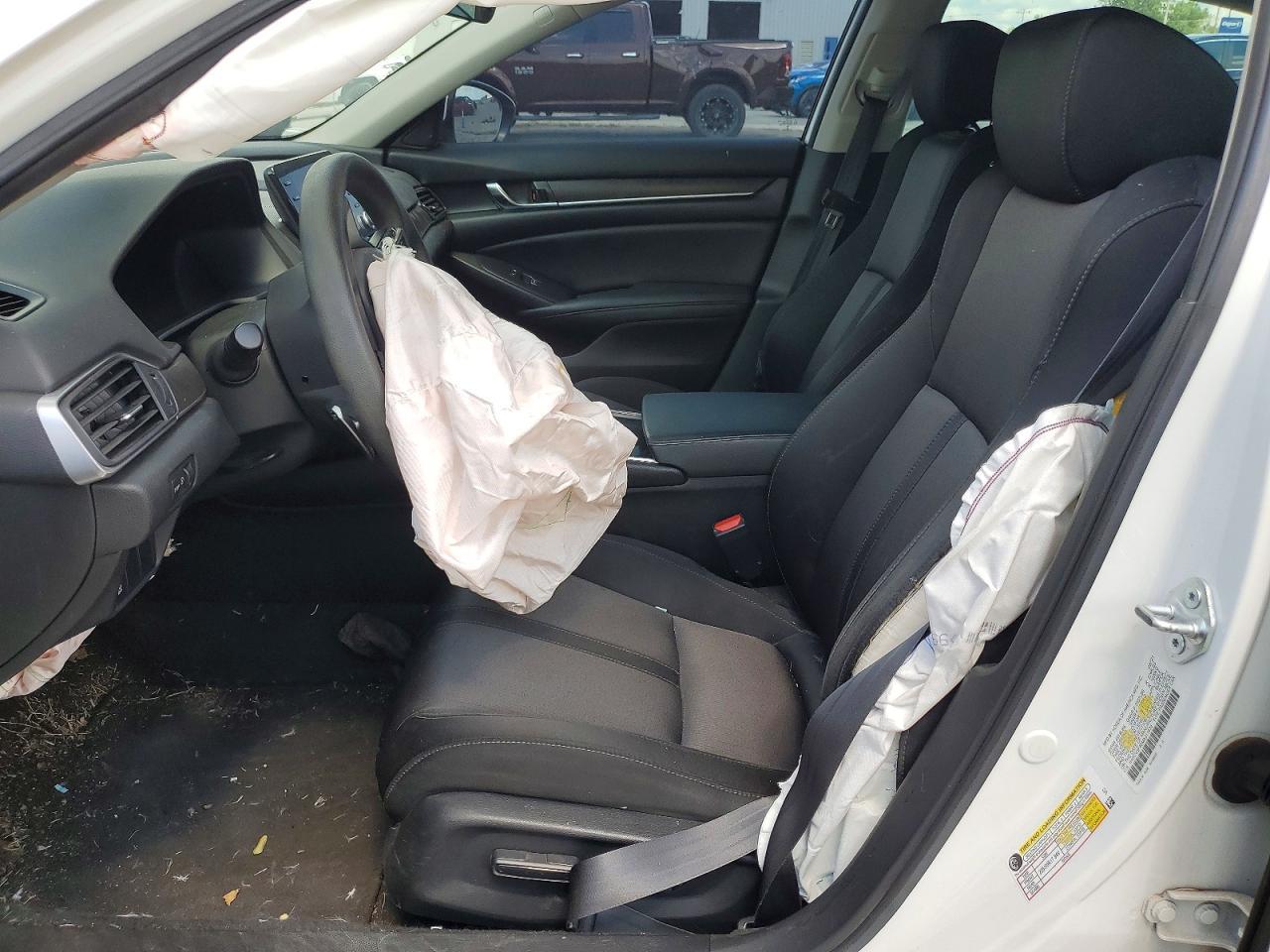 2021 Honda Accord Hybrid Ex - Фото 7