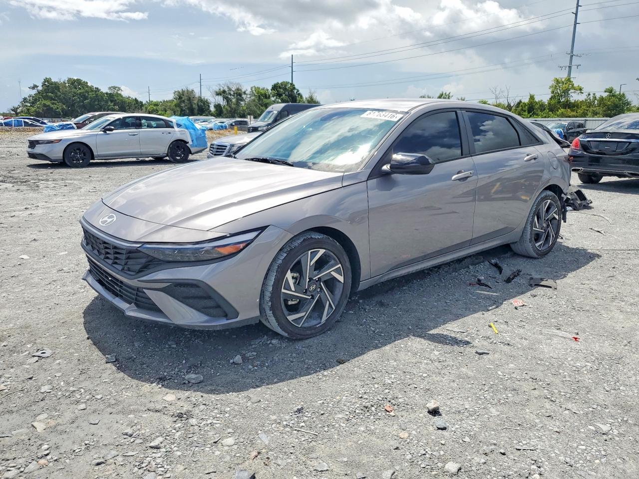 2025 Hyundai Elantra Hybrid Sel Sport