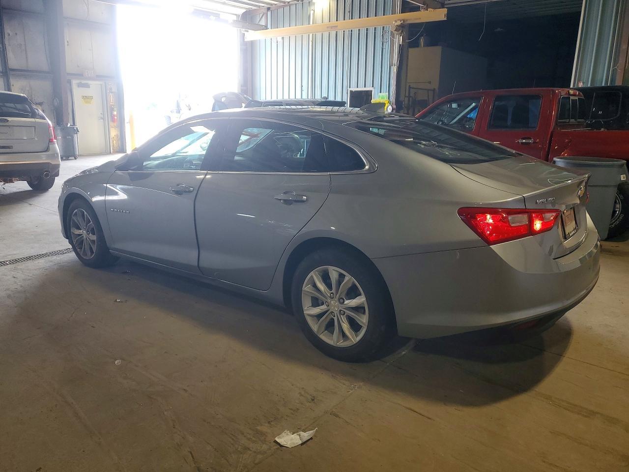 2023 Chevrolet Malibu Lt - Image 2