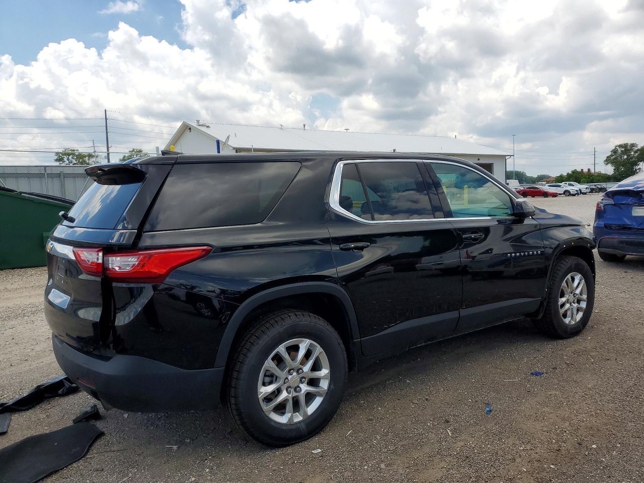 2020 Chevrolet Traverse Ls - Фото 3