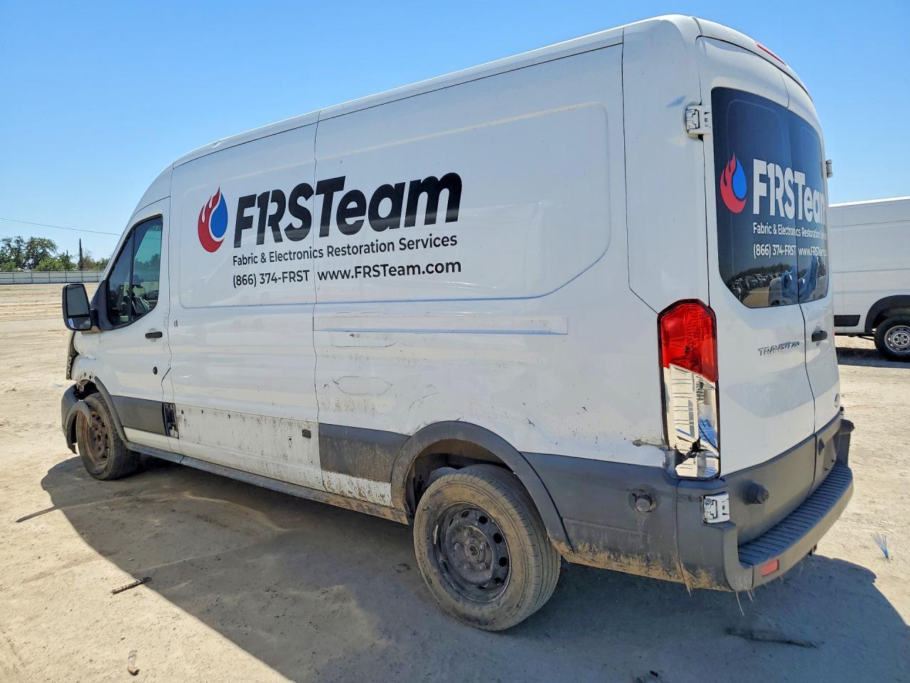 2017 Ford Transit 250 Delivery Van - Фото 2