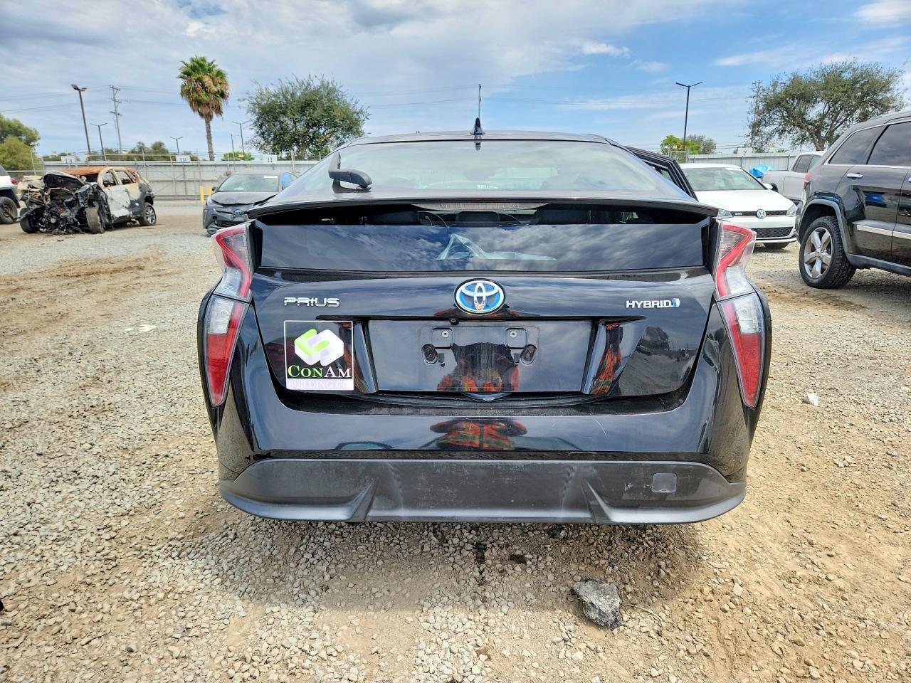 2016 Toyota Prius Three Touring - Фото 6