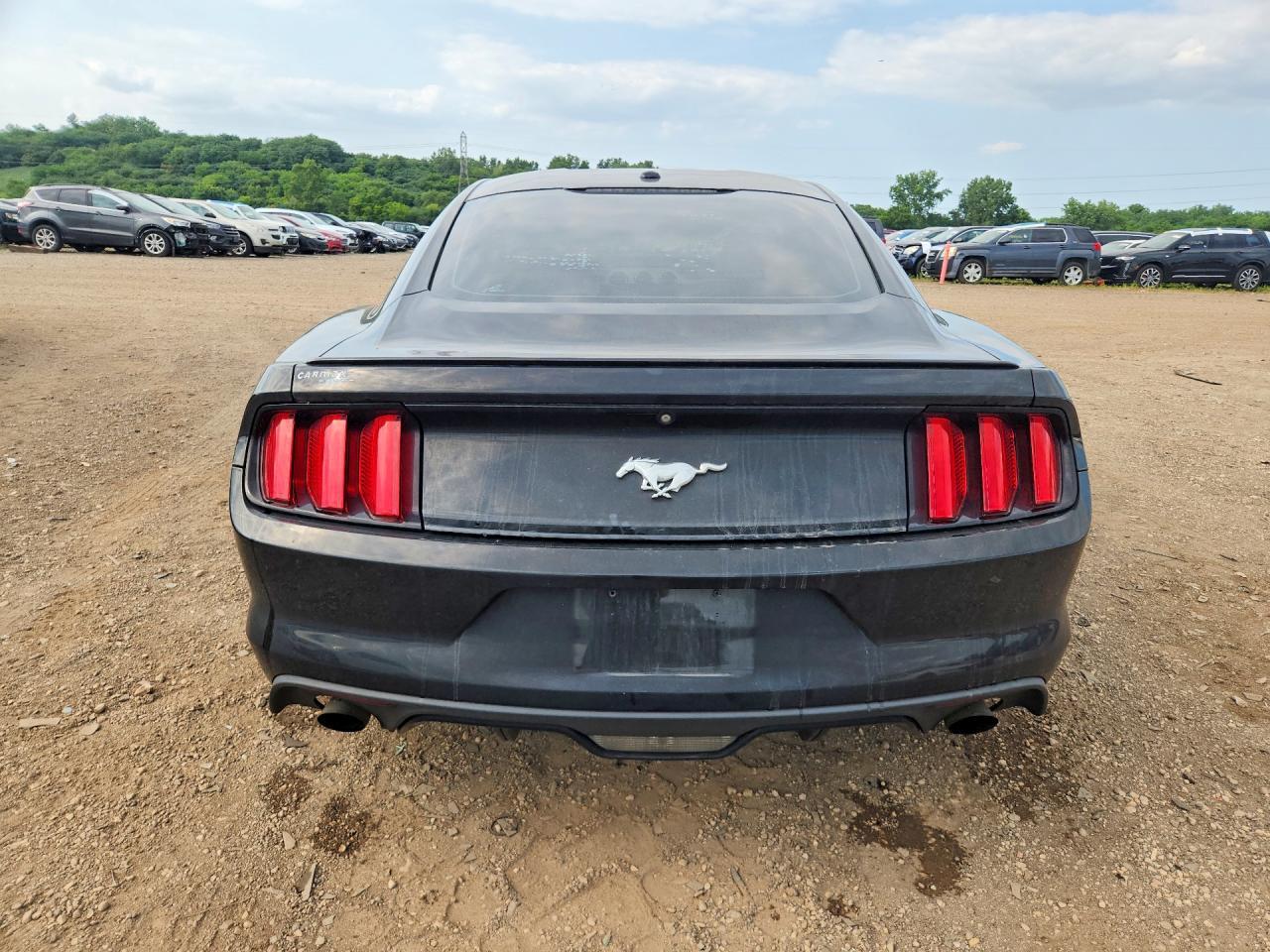 2016 Ford Mustang - Image 6