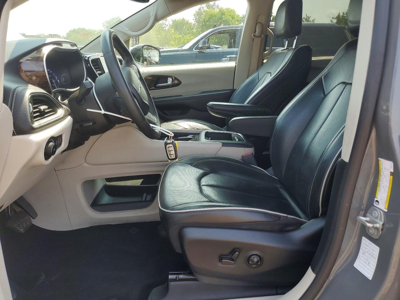2023 Chrysler Pacifica Limited - Фото 7