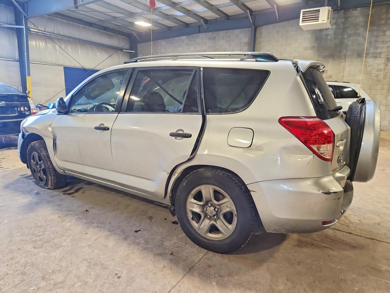 2008 Toyota Rav4 Base - Фото 2
