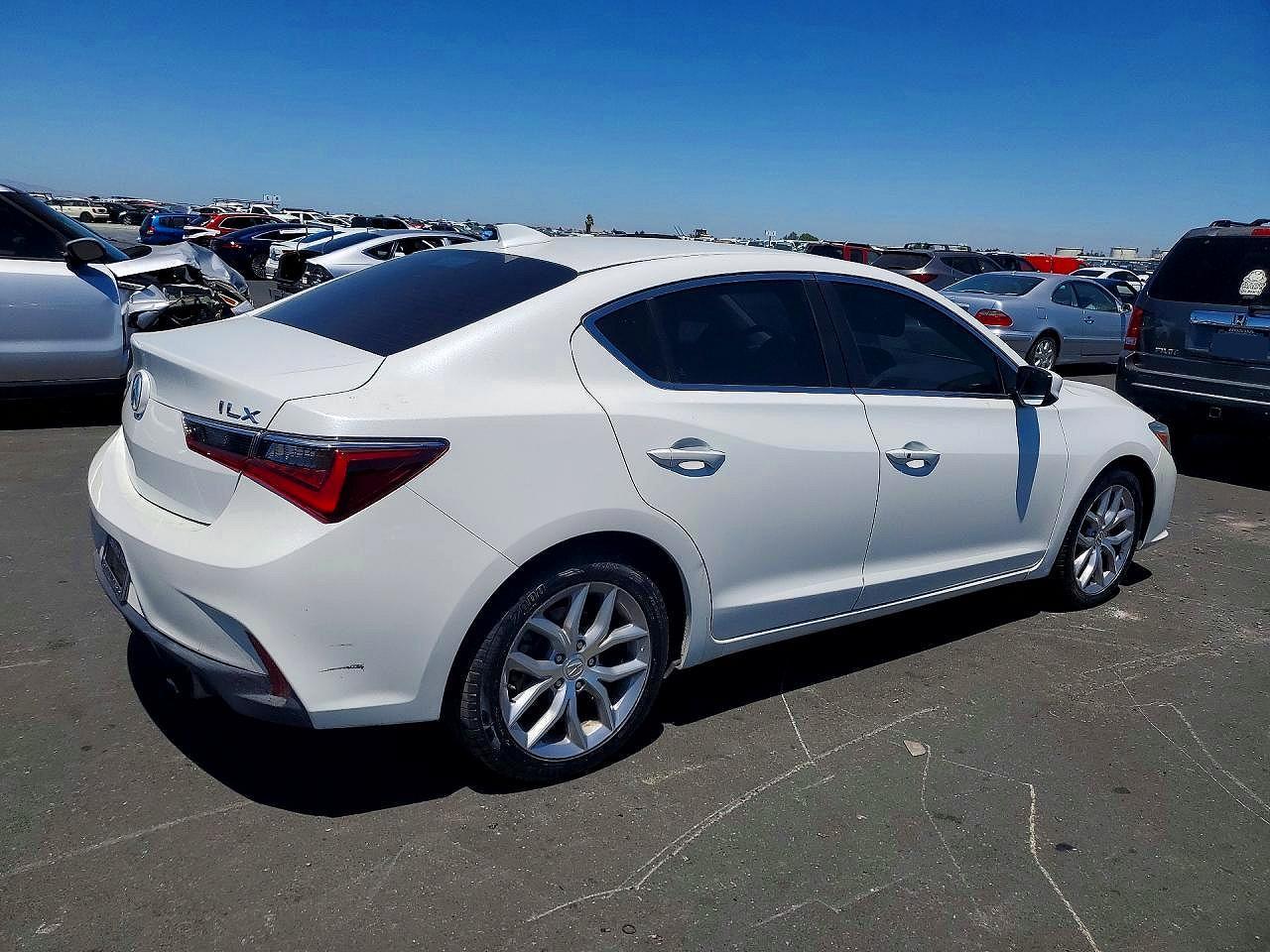 2019 Acura Ilx - Фото 3