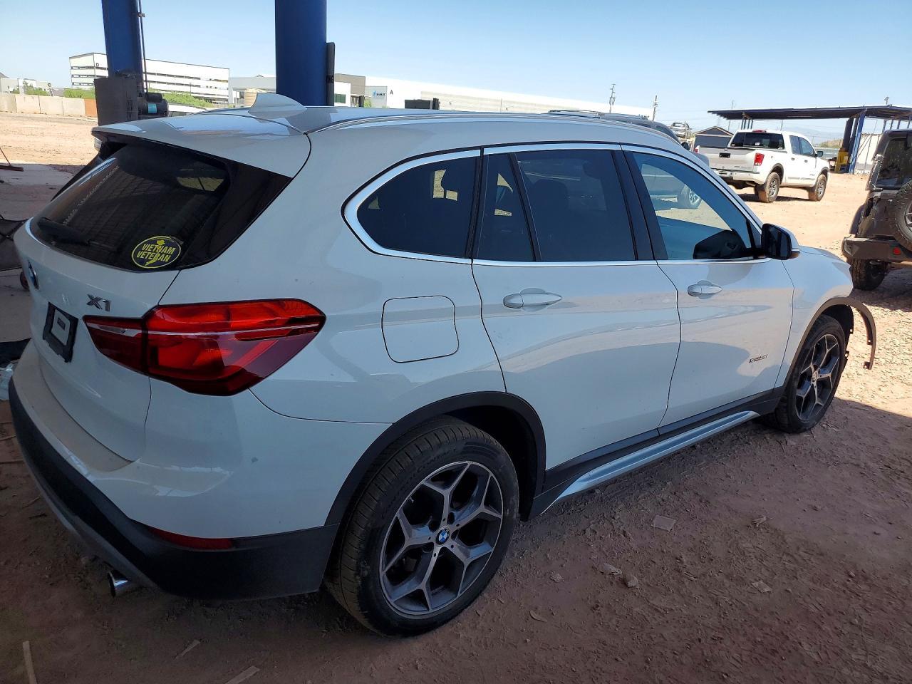 2018 BMW X1 Sdrive28I - Фото 3