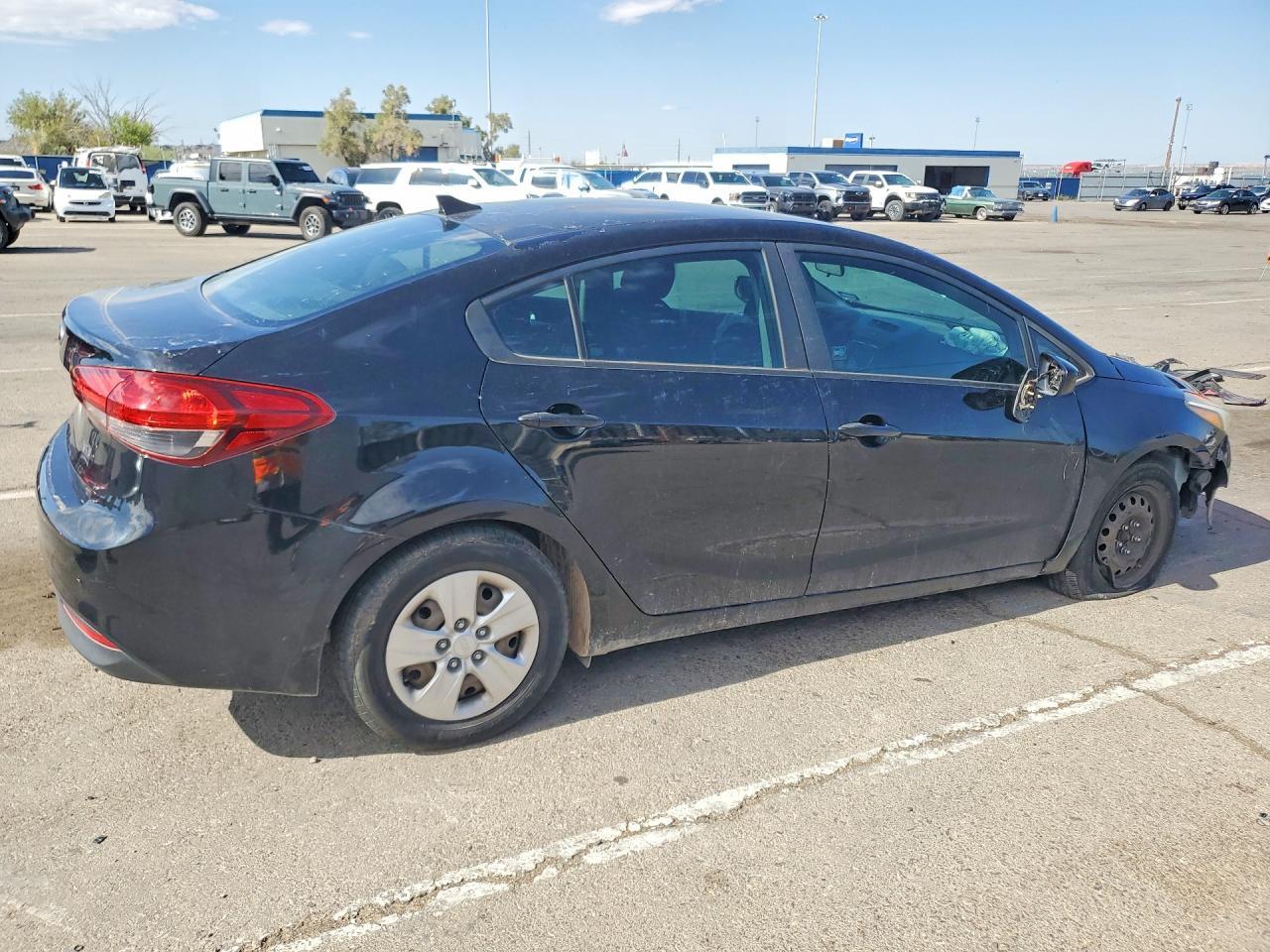 2017 Kia Forte Lx - Фото 3