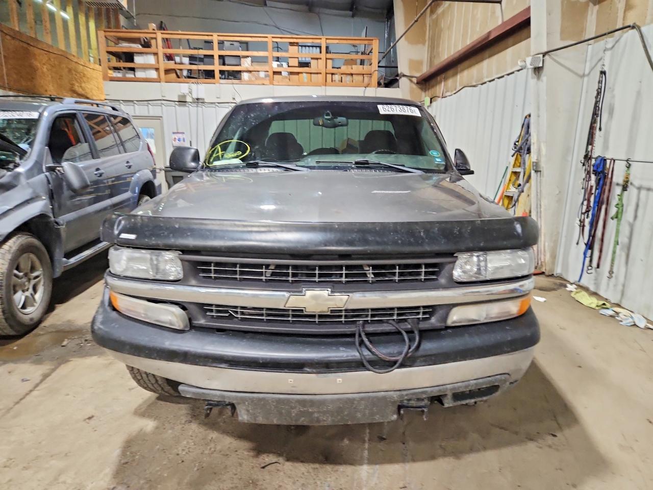 2000 Chevrolet Silverado K1500 - Image 5