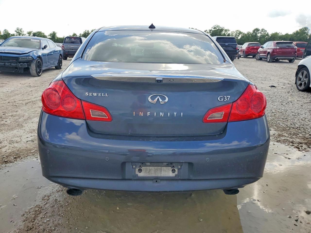 2012 Infiniti G37 Sedan Journey - Image 6