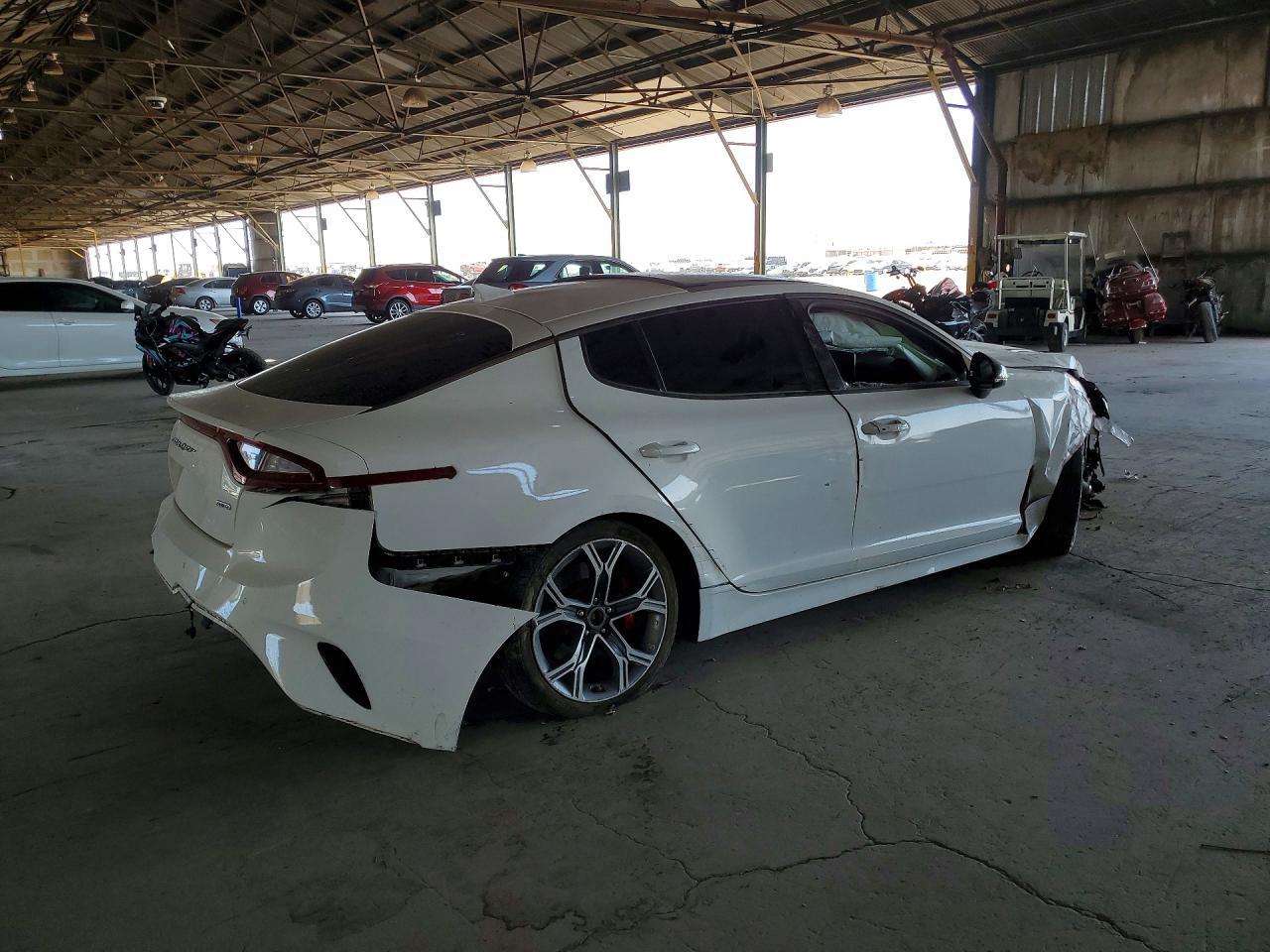 2018 Kia Stinger Gt1 - Image 3