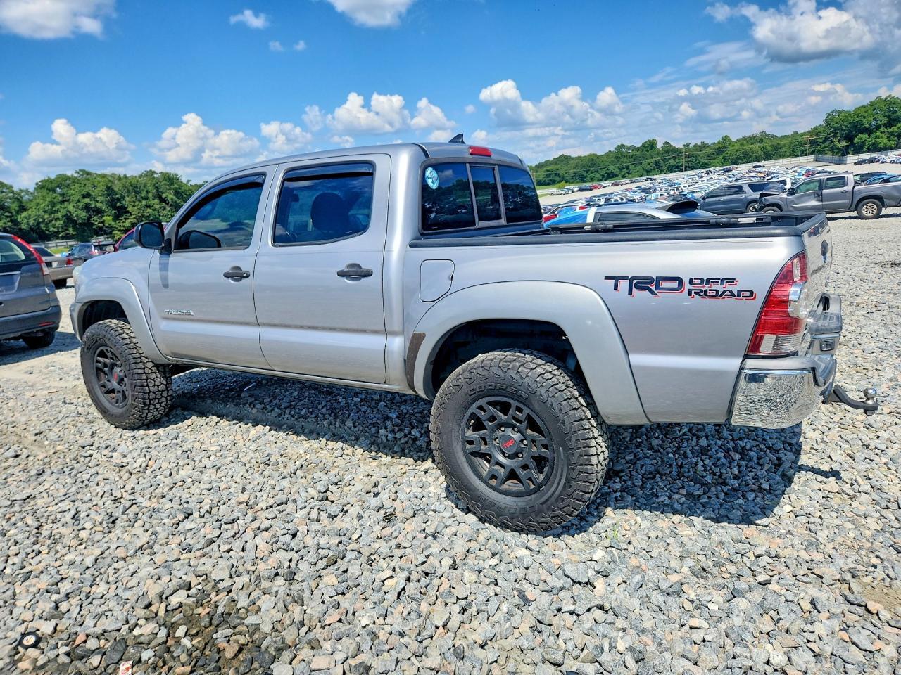 2015 Toyota Tacoma Double Cab Prerunner - Image 2