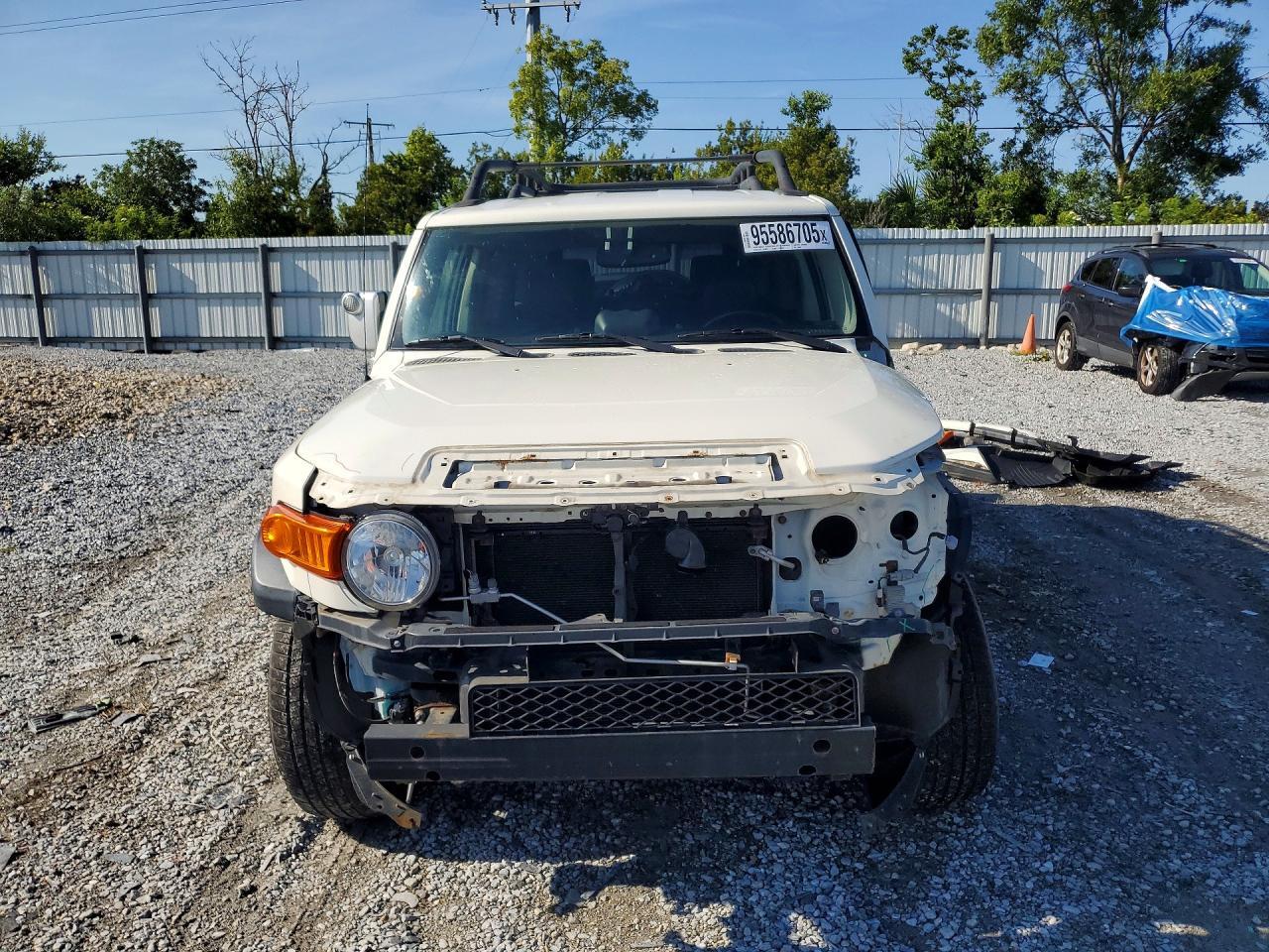 2013 Toyota Fj Cruiser Base - Фото 5